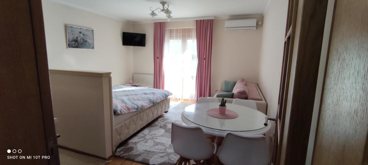 Alex 2 Apartman Vrnjacka Banja Exterior photo