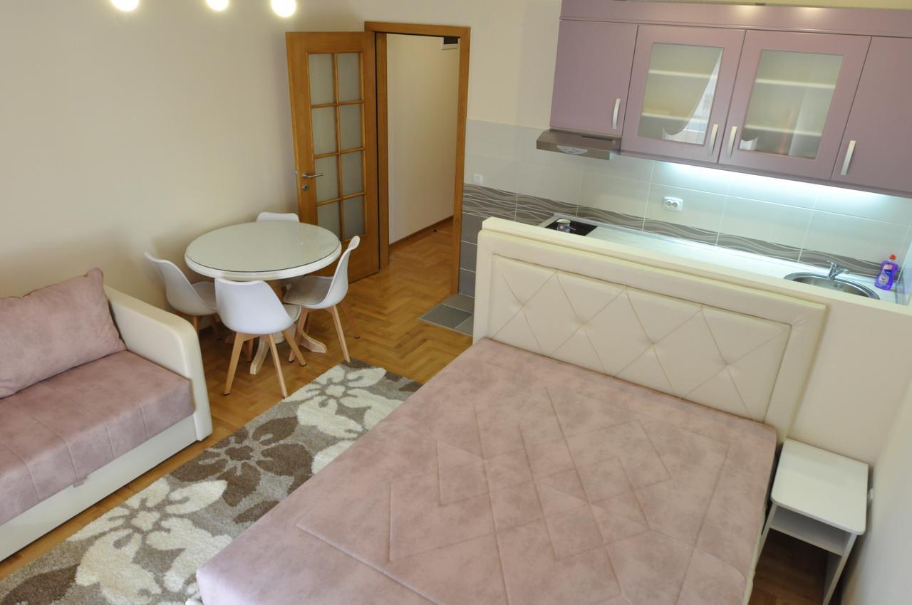 Alex 2 Apartman Vrnjacka Banja Room photo